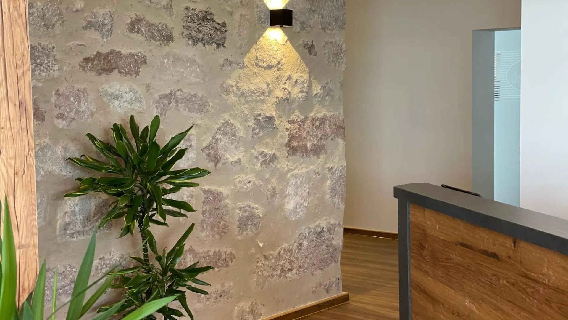 Hotel Gaststaette Weinbruecke Kulmbach